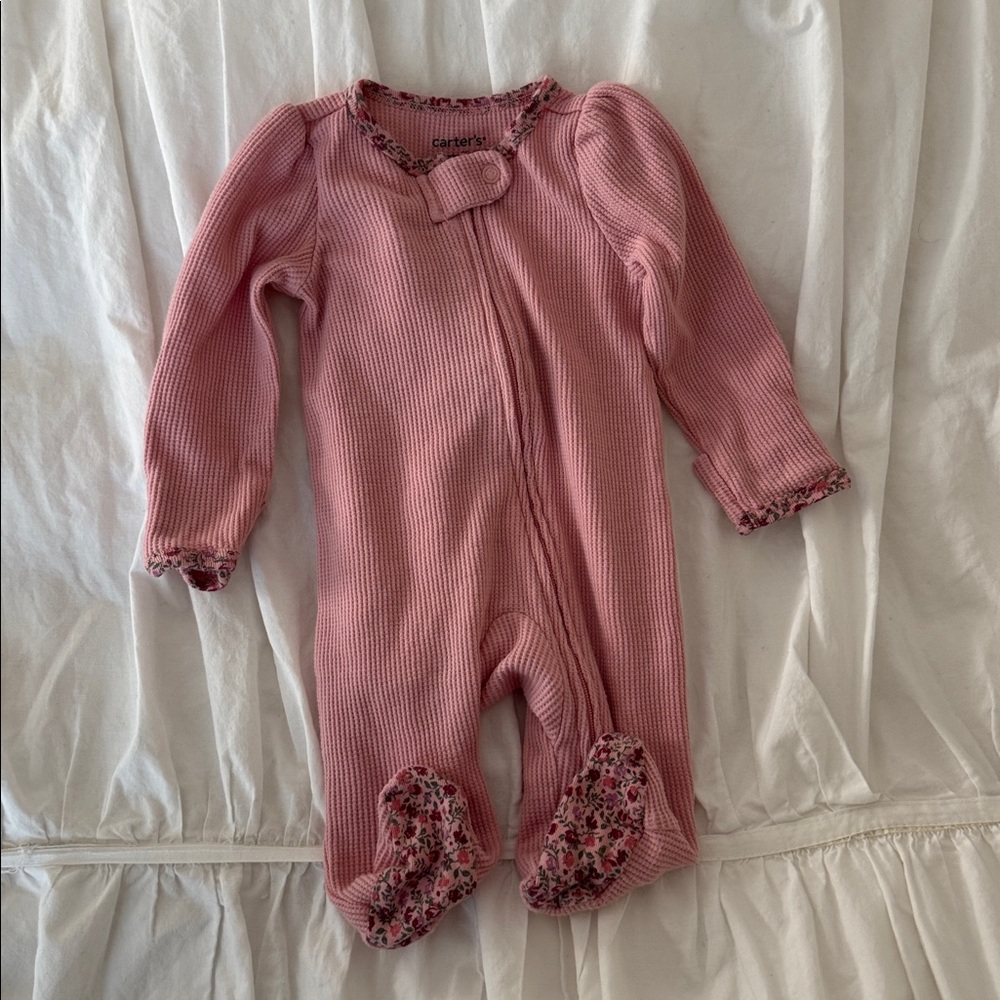 Assorted Baby Onesies Collection - Picture 3 of 10